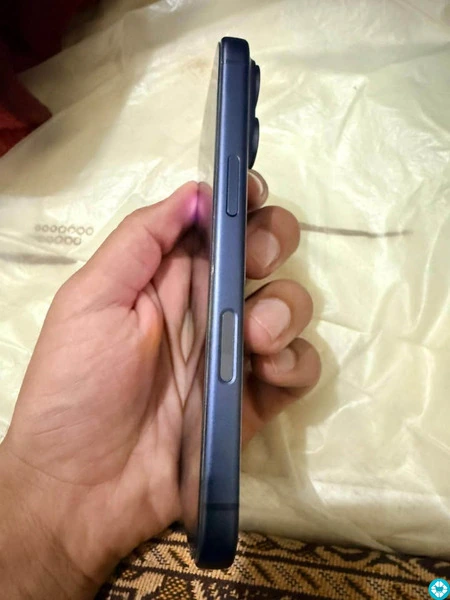 iPhone 17 pro - 4/6