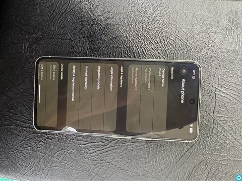 Used Google pixel 8 - 3