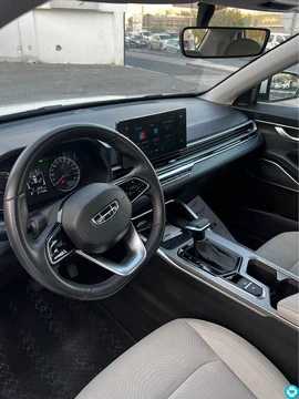 Geely Emgrand 2025 - 4
