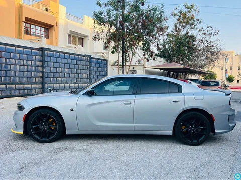Dodge Charger Sxt, 2020 - 5