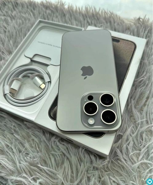 Iphone 15pro 128GB - 4/5
