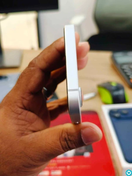 IPHONE 16E 128GB SALE OR SWAP - 7/7