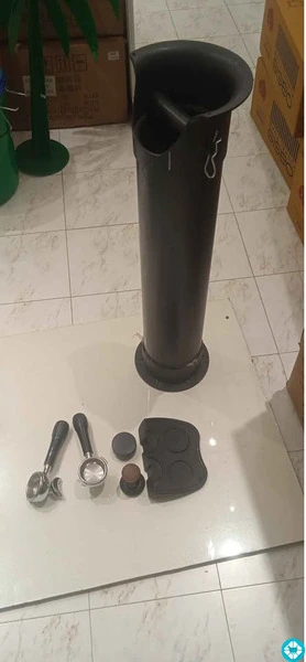 Coffee machine with grinder - 2/3