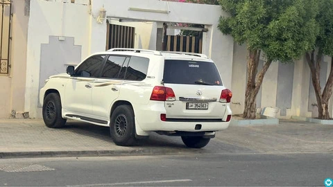 Toyota Gxr 2011 km 400 very good condition drive Finance cash exchange all kind deal possible - 2