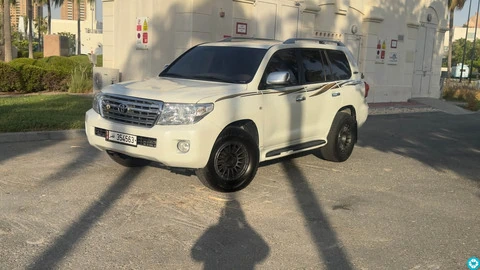 Toyota Gxr 2011 km 400 very good condition drive Finance cash exchange all kind deal possible - 6