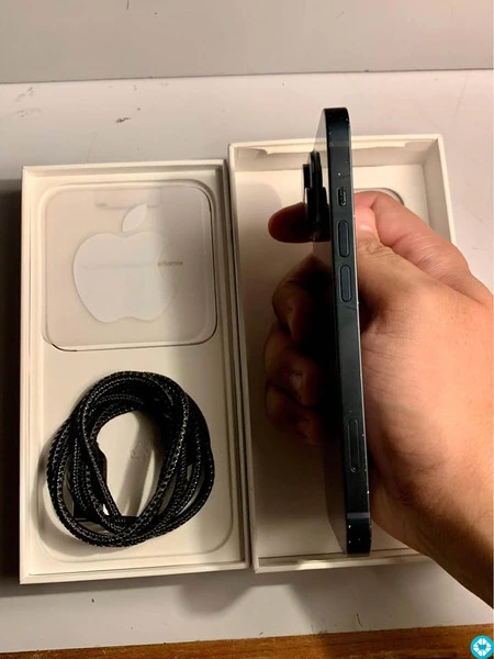iPhone 14 - 5/6