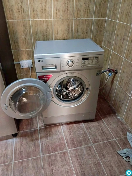 Used LG washing machine 6Kg - 1/6