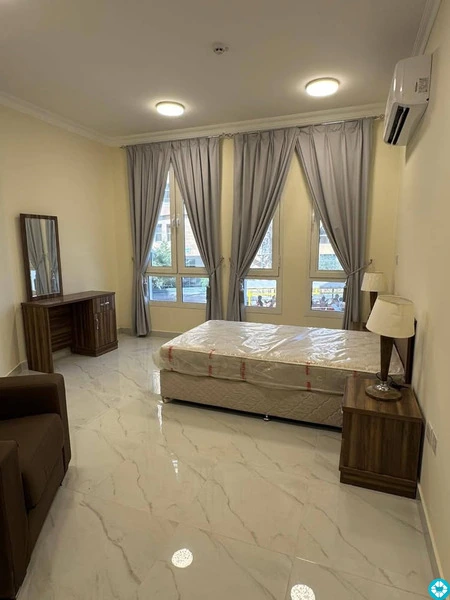 Excutive rooms rent available fully furnished - 2/8
