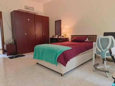 Excutive rooms rent available fully furnished - 3
