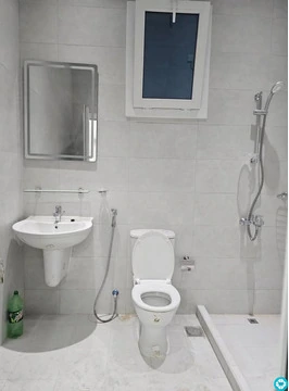 BRAND NEW 2 BHK AVAILABLE BIN OMRAN NEAR HMC FOR EXECUTIVE BACHELORS - 2