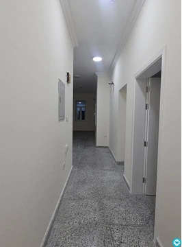 BRAND NEW 2 BHK AVAILABLE BIN OMRAN NEAR HMC FOR EXECUTIVE BACHELORS - 5