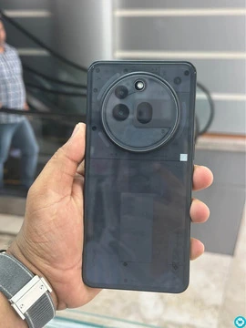 Nothing Phone 3a Pro - 2