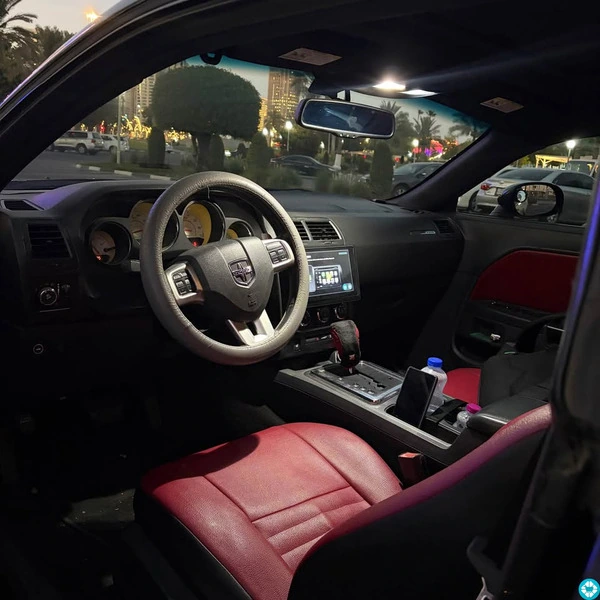 Dodge Challenger 2012 - 5/7
