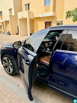 Audi Q8 S line 2019 leaving Urgent selling - 3