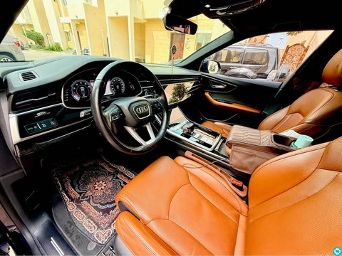 Audi Q8 S line 2019 leaving Urgent selling - 5