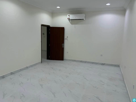 2bhk 2bath brand new family apartments for rent in Aziziya. Including kharama and wifi - 5