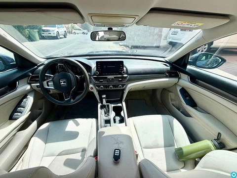 Honda accord 2018 - 4