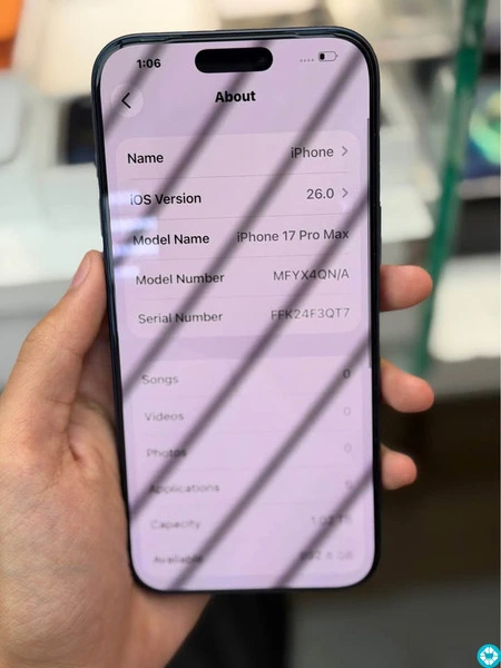 iPhone 17 pro Max 1Tb blue - 3/4