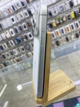 Iphone 17 pro 256gb - 6