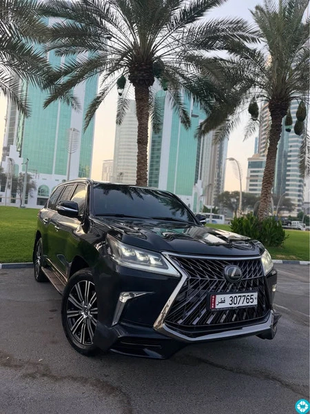 Lexus LX570 s 2018 full option - 2/6
