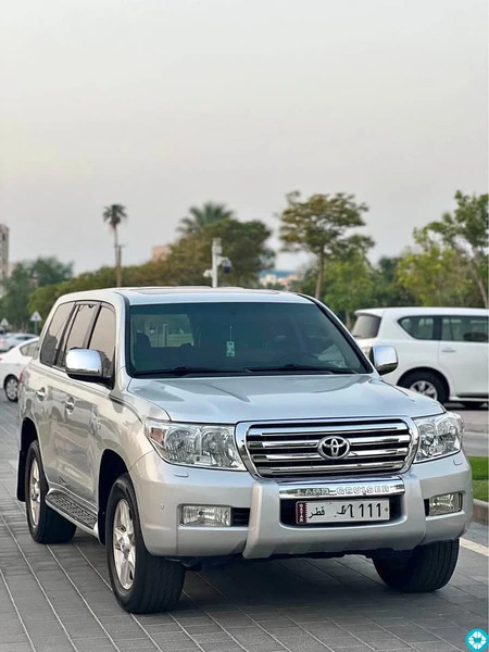 Toyota Land Cruiser VXR V8 | 2011 - 1/7