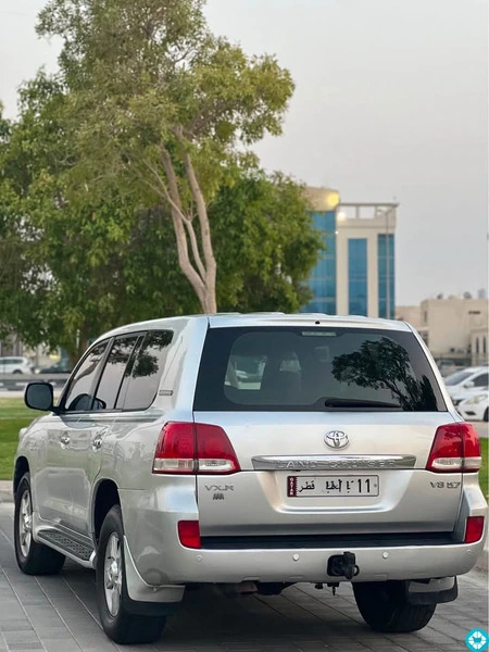 Toyota Land Cruiser VXR V8 | 2011 - 5/7