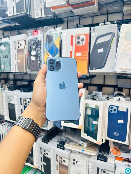Iphone 12 pro max - 1/3