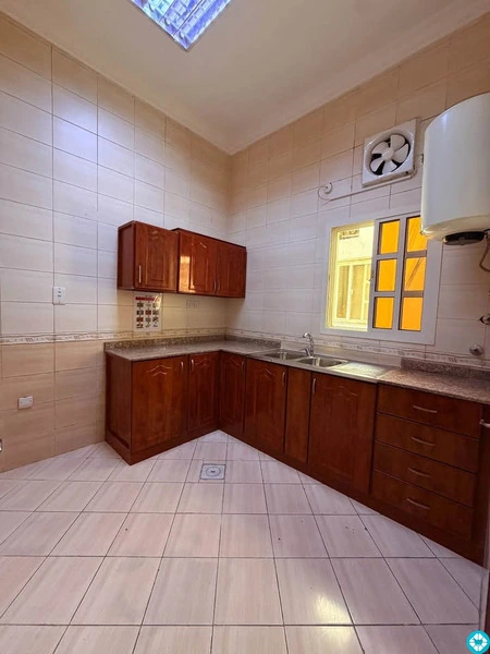 Unfurnished 2 BHK Family Apartment for Rent – Al Sadd - 6/8