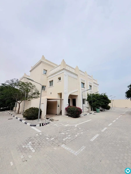 Staff Villa for Rent in Umm Salal Ali - 2/8