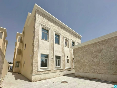 Brandnew Studio,1 & 3 BHK Apartments For Rent In Umm Al Amad