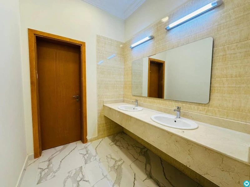 Brandnew Studio,1 & 3 BHK Apartments For Rent In Umm Al Amad - 2/8