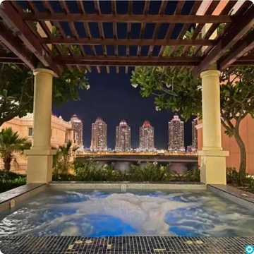🚨 Only 1 Month Available | Beachfront Studio with Balcony, Jacuzzi & Sauna | The Pearl! 🌊☀️ - 5
