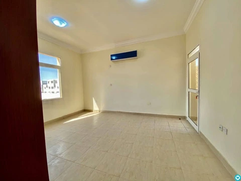 4BHK Villa Available for rent Location: Muraikh Royal Garden 3 - 4