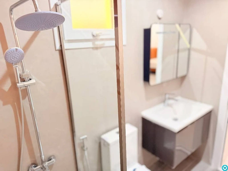 🏡 BRAND NEW FULLY FURNISHED STUDIO ROOM 1 BHK FOR RENT –WAKRA CLOSE PANNUR RESTAURANT - 2/8