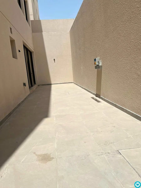 BRAND NEW VILLA ACCOMADATION AVAILABE 2 BHK ,1 BHK AND STUDIO (NO COMMISION) - 4/8