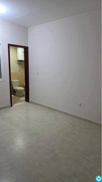 2bhk flat for rent in najma - 2/7