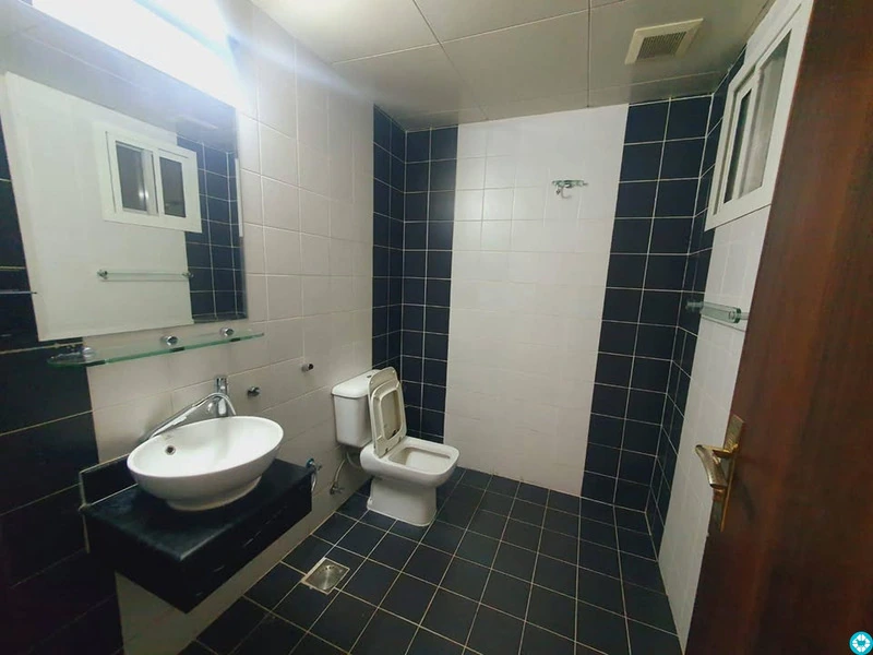 Don't Miss Out: Spacious 1BHK in Al Nasr for QAR 3,700! - 5/7