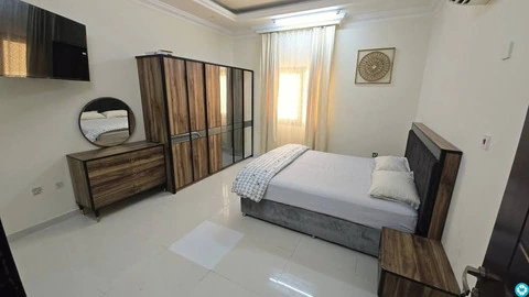 FULLY FURNISHED LUXURY SUPER SPACIOUS STUDIO - 2