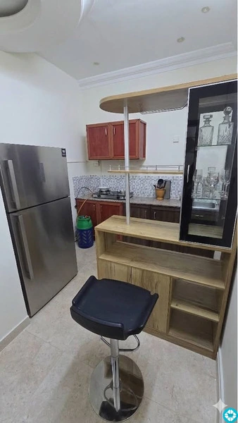 FULLY FURNISHED LUXURY SUPER SPACIOUS STUDIO - 3/9