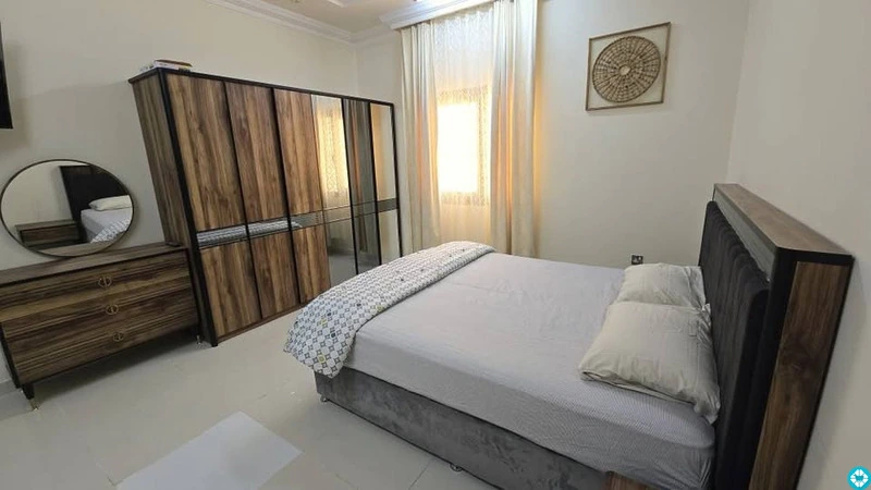 FULLY FURNISHED LUXURY SUPER SPACIOUS STUDIO - 6/9