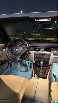 BMW 320i Convertible-Hardtop Full Option - 3