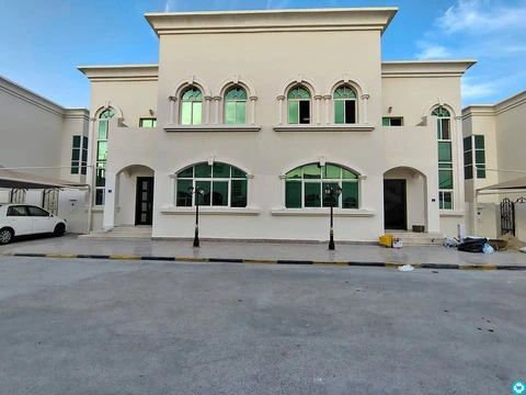 6 BHK Compound Villa Available For Ex-Bachelor - Rayyan