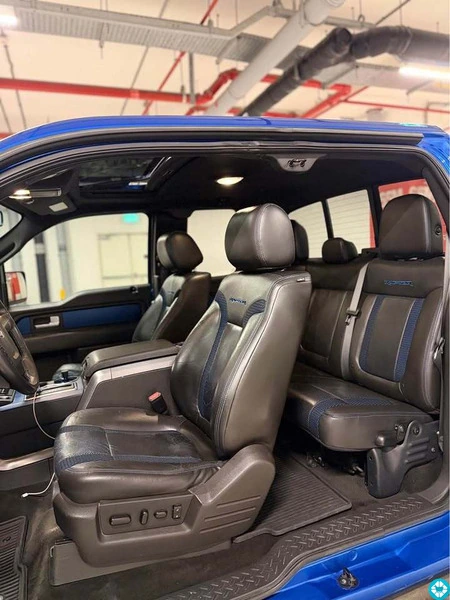 Ford Raptor, model 2014 SVT - 4/8