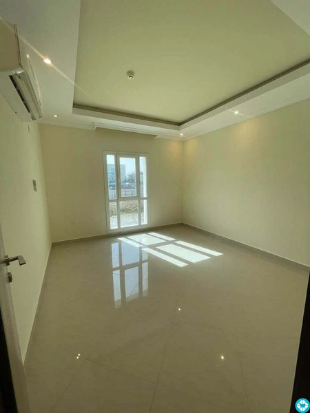 3 BHK Unfurnished Apartment - 5/8