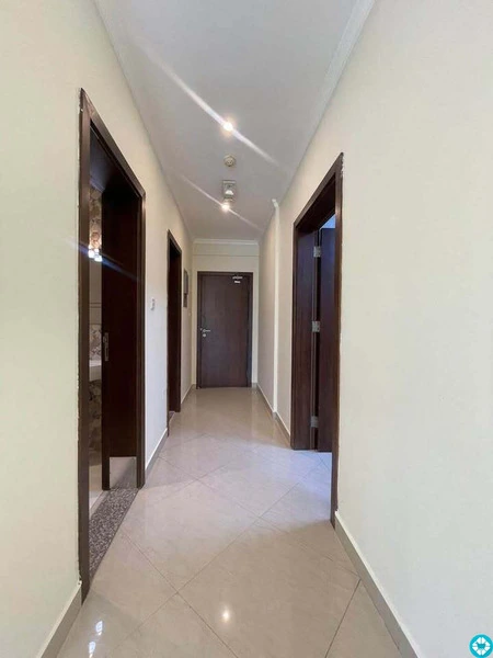 3 BHK Unfurnished Apartment - 6/8