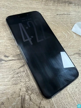 iPhone 15 Pro Max 84% 256GB Natural Titanium - 6
