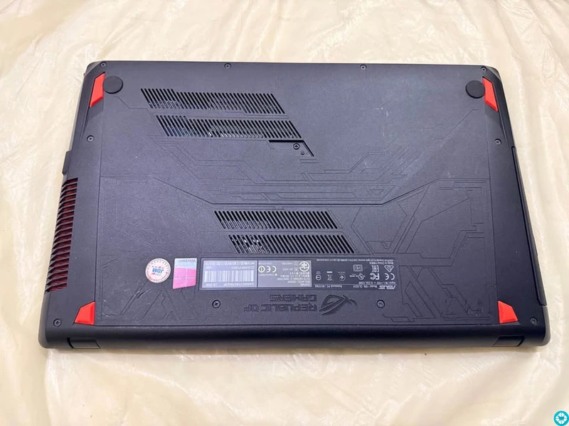 Asus GL553VD - 7/8