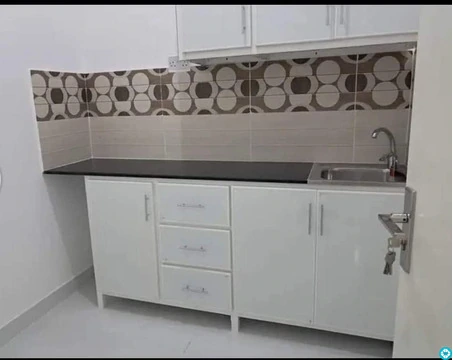 Family rooms for rent available around doha Qatar - 8