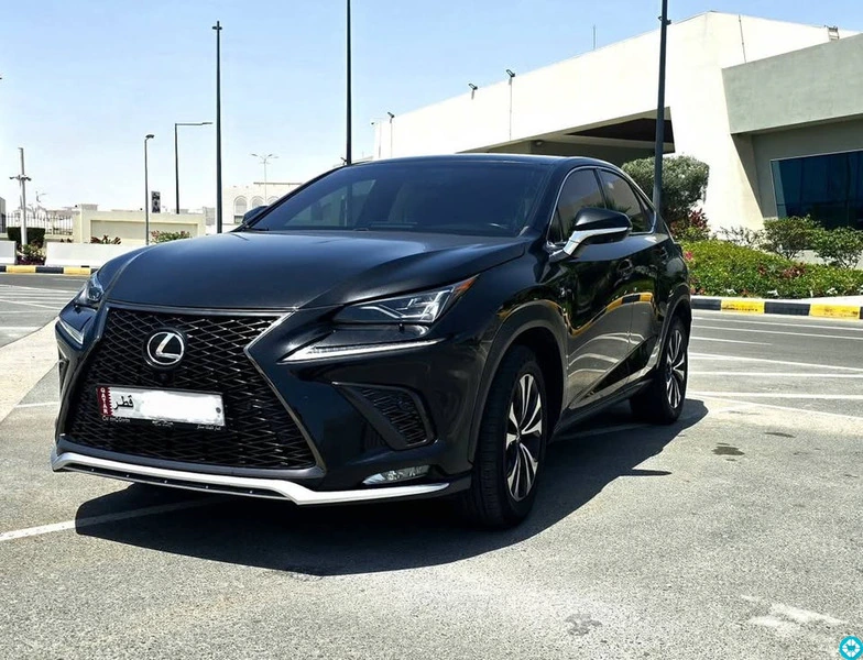 Lexus NX 300 F sport - 1/8