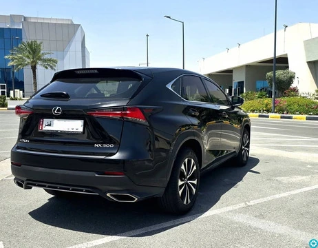 Lexus NX 300 F sport - 7